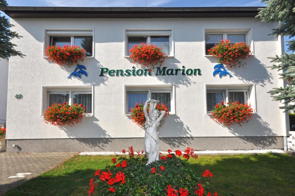 Pension Marion Binz Exterior photo